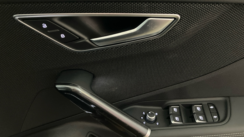 Audi Q2 SQ2 Quattro Black Edition 5dr S Tronic Petrol Estate